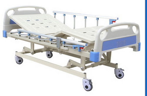 [CCF-F833] Three Function Electric Care Bed