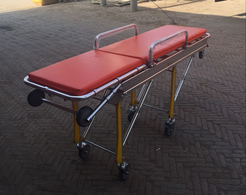 [CCFF07] Emergency Ambulance Stretcher